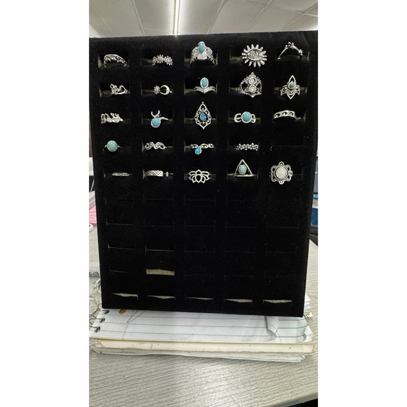 Jewelry - Wholesale Lot Of 24 Rings Costume Silver Turquoise Onyx Blue In Mixed Sizes